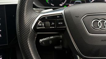 Audi e-tron QUATTRO S LINE
