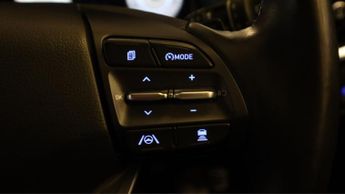 Hyundai KONA PREMIUM
