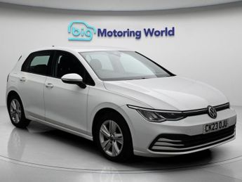 Volkswagen Golf LIFE ETSI DSG