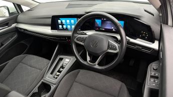 Volkswagen Golf LIFE ETSI DSG