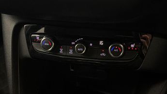 Vauxhall Corsa Electric ELITE NAV PREMIUM