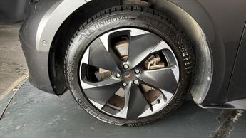CUPRA Born V2