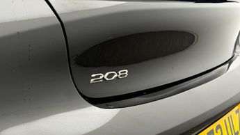 Peugeot 208 PURETECH ALLURE PREMIUM PLUS S/S