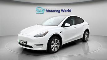 Tesla Model Y LONG RANGE AWD