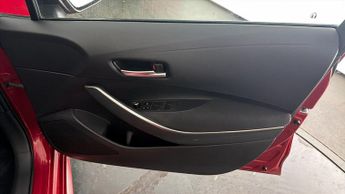 Toyota Corolla ICON TECH