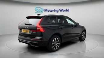 Volvo XC60 B4 PLUS AWD