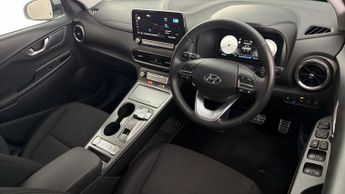 Hyundai KONA PREMIUM