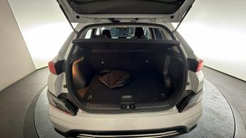 Hyundai KONA PREMIUM