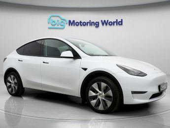 Tesla Model Y LONG RANGE AWD