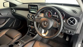 Mercedes-Benz GLA GLA 200 D SPORT EXECUTIVE