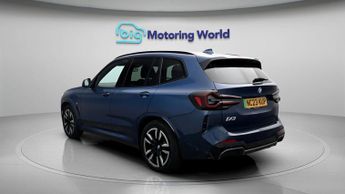 BMW iX3 M SPORT