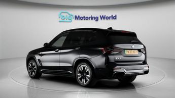 BMW iX3 M SPORT