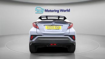 Toyota C-HR DESIGN