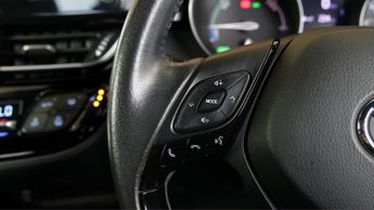Toyota C-HR DESIGN