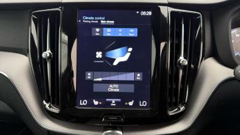 Volvo XC60 B4 R-DESIGN AWD