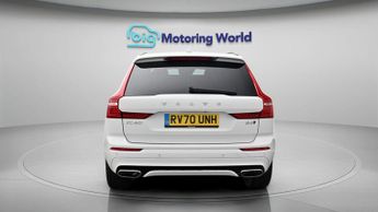 Volvo XC60 B4 R-DESIGN AWD
