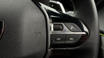 Peugeot 2008 PURETECH EAT8 S/S GT