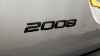 Peugeot 2008 PURETECH EAT8 S/S GT