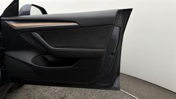 Tesla Model 3 MODEL 3
