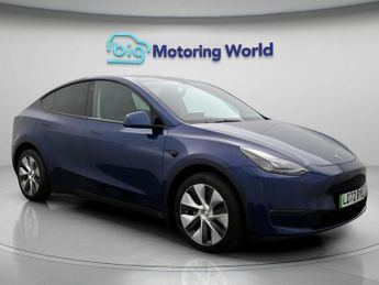 Tesla Model Y LONG RANGE AWD