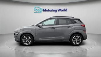 Hyundai KONA PREMIUM