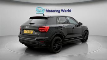 Audi Q2 TFSI S LINE BLACK EDITION