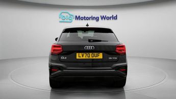 Audi Q2 TFSI S LINE BLACK EDITION