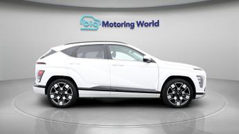 Hyundai KONA ULTIMATE