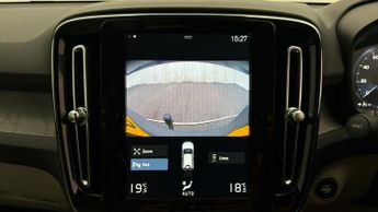 Volvo XC40 B4 INSCRIPTION AWD