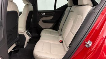 Volvo XC40 B4 INSCRIPTION AWD
