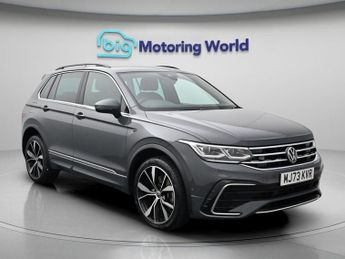 Volkswagen Tiguan R-LINE TSI DSG