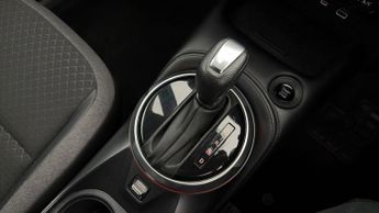 Nissan Juke DIG-T N-CONNECTA DCT