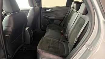 Ford Kuga ST-LINE EDITION
