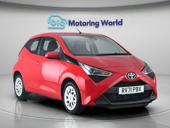 Toyota AYGO VVT-I X-PLAY TSS