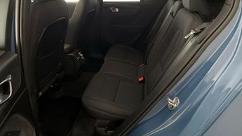 Volvo XC40 RECHARGE PLUS