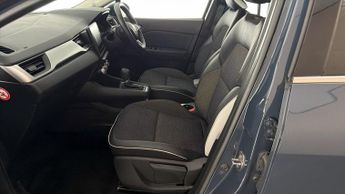 Renault Captur TECHNO E-TECH