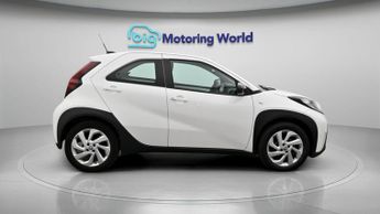 Toyota Aygo X VVT-I PURE