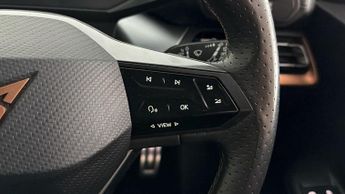 CUPRA Born V1