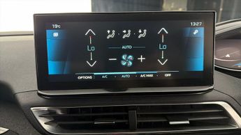 Peugeot 3008 PURETECH S/S ALLURE PREMIUM