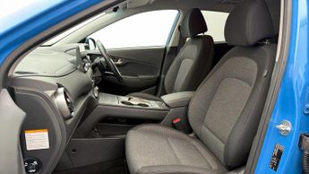 Hyundai KONA PREMIUM