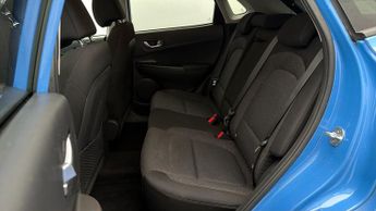 Hyundai KONA PREMIUM
