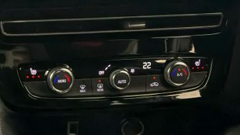 Vauxhall Mokka Electric SRI PREMIUM