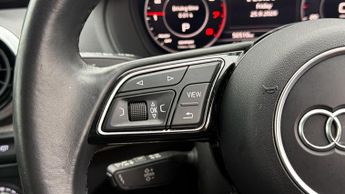 Audi Q2 TFSI SPORT