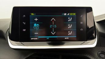 Peugeot E-2008 ALLURE PREMIUM PLUS