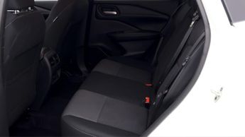 Nissan Qashqai DIG-T N-CONNECTA DCT