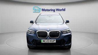 BMW iX3 M SPORT