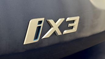 BMW iX3 M SPORT