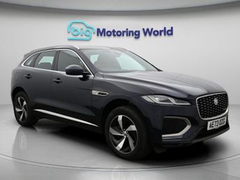 Jaguar F-Pace R-DYNAMIC S