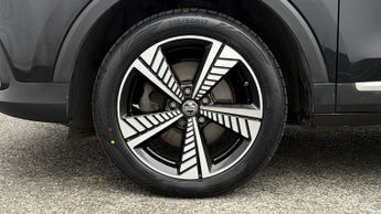 MG MG ZS EXCLUSIVE