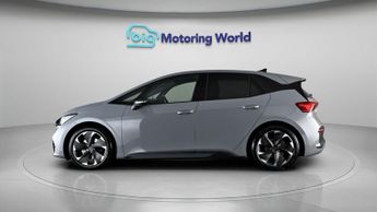 CUPRA Born V2